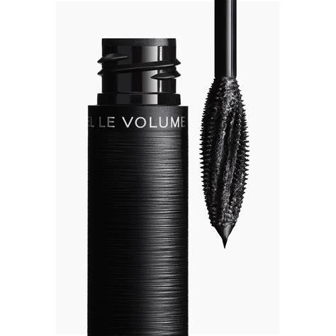 le volume stretch de chanel review|le volume De Chanel problems.